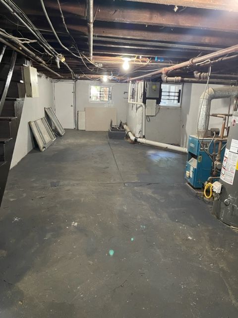 Building Photo - 334 N Redfield St