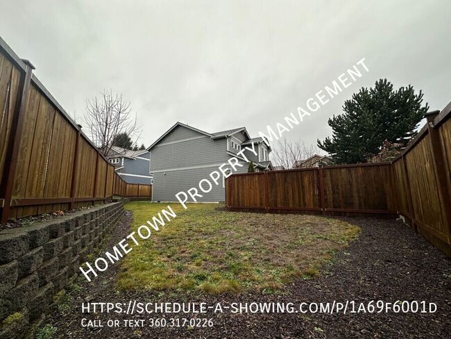 Building Photo - Short Term Lease on this 4 Bedroom Beauty!...