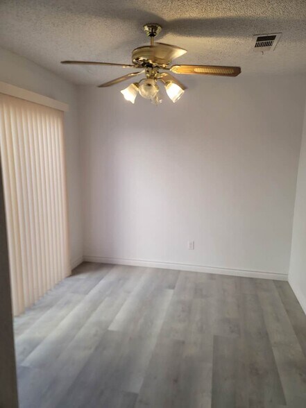 Building Photo - 6750 Del Rey Ave