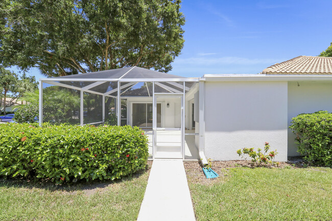 Building Photo - 11301 Myrtle Oak Ct