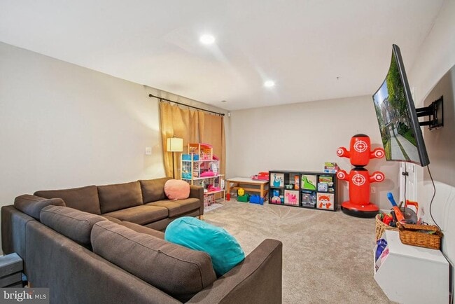 Building Photo - 3210 Escapade Cir