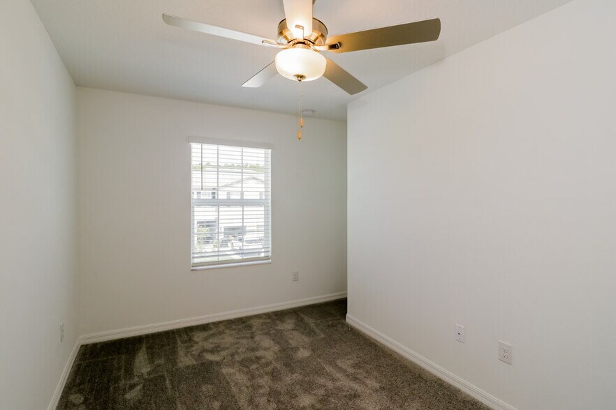 Building Photo - 2149 Great Sapphire Ln