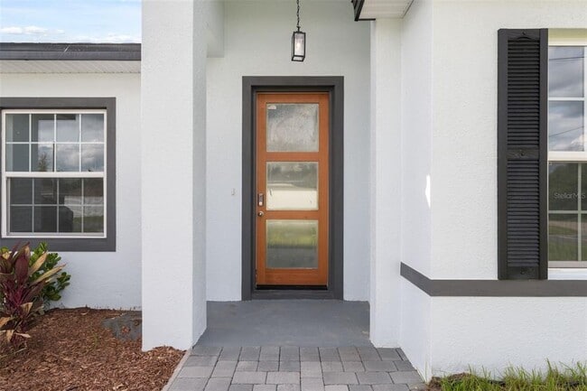 Building Photo - 2273 SW 158th St Rd