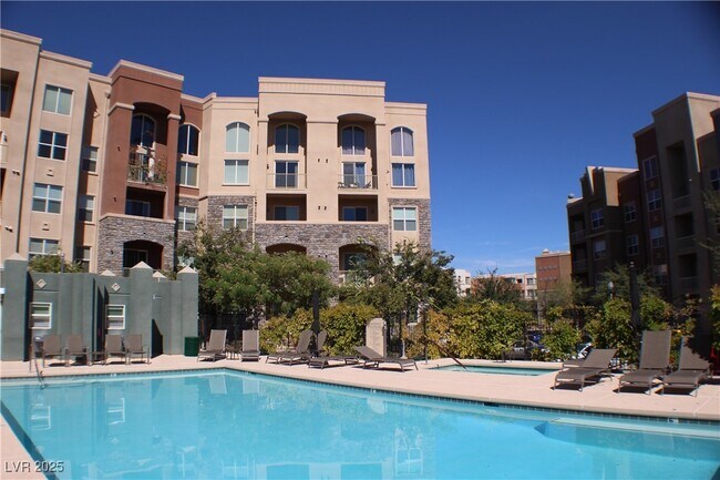 Building Photo - 50 E Serene Ave