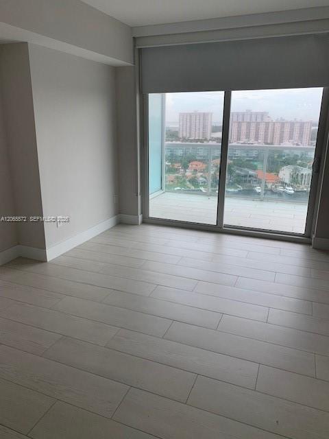 Building Photo - 400 Sunny Isles Blvd