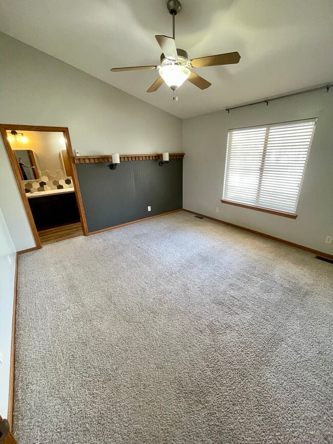 Building Photo - 144 Harmony Cir