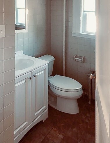 Building Photo - 19 Oliver St