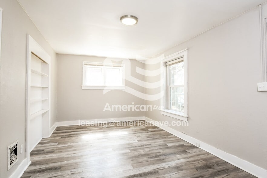 Building Photo - 3834 Missouri Ave