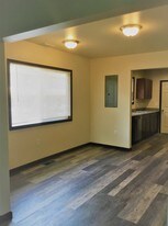 5 X 2.5 HOUSE - Cape Manor