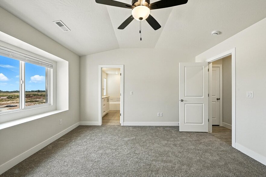 Building Photo - 51 4375 West St