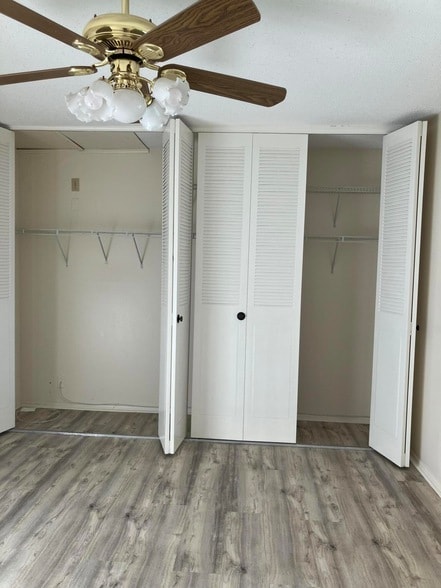 Building Photo - 2556 Dudley Dr E