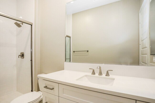 Building Photo - Elegant and Modern Living in Adagio in Cad...