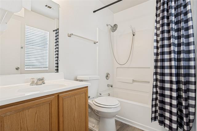 Building Photo - 2609 Van Buren Dr