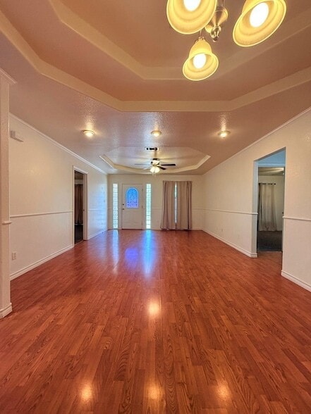 Building Photo - 1659 Champion Cir