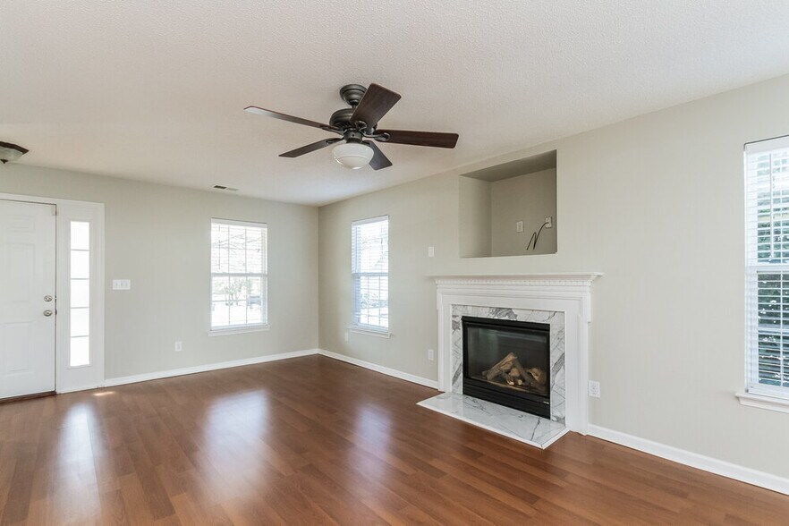 Building Photo - 14632 Laura Michelle Rd