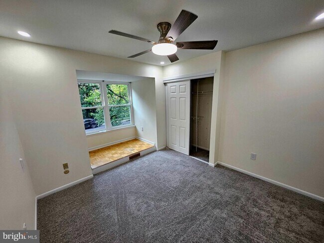 Building Photo - 2 Goshawk Ct