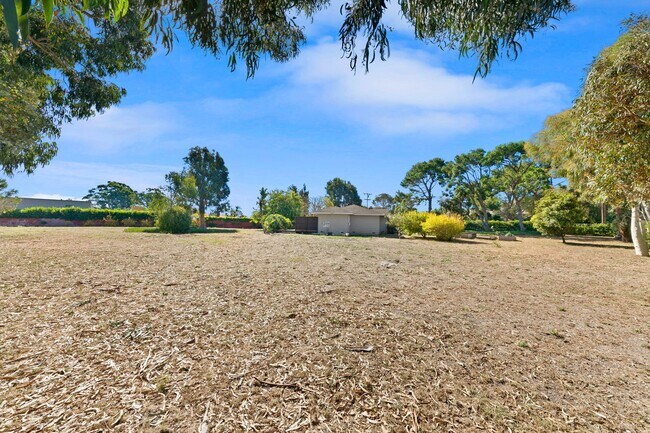 Building Photo - 29242 Heathercliff Rd