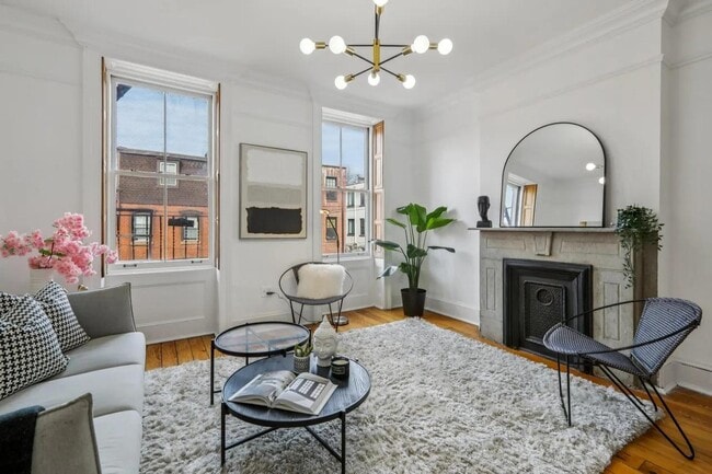 Building Photo - 299 8th St