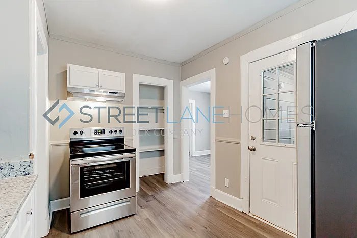 Building Photo - 2690 Suwanee Ave