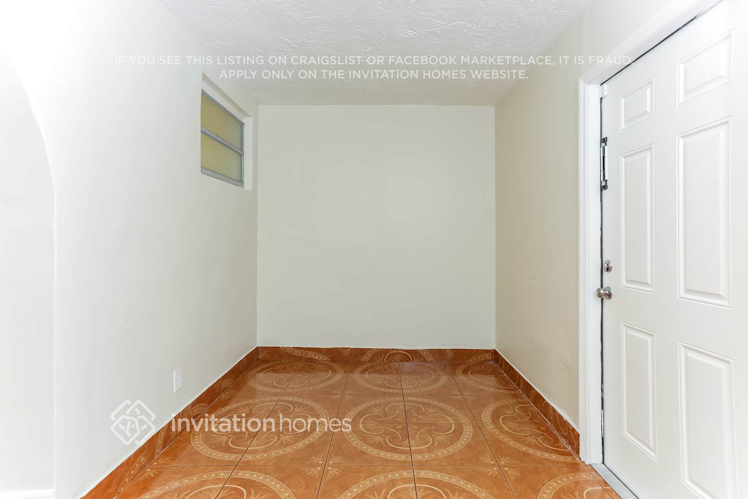 Building Photo - 241 N 69th Ave