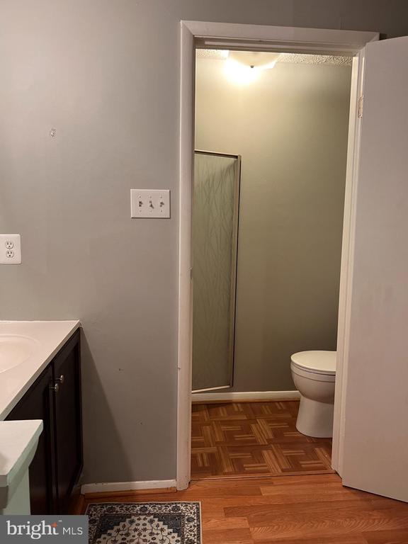 Building Photo - 8104 Willowdale Ct