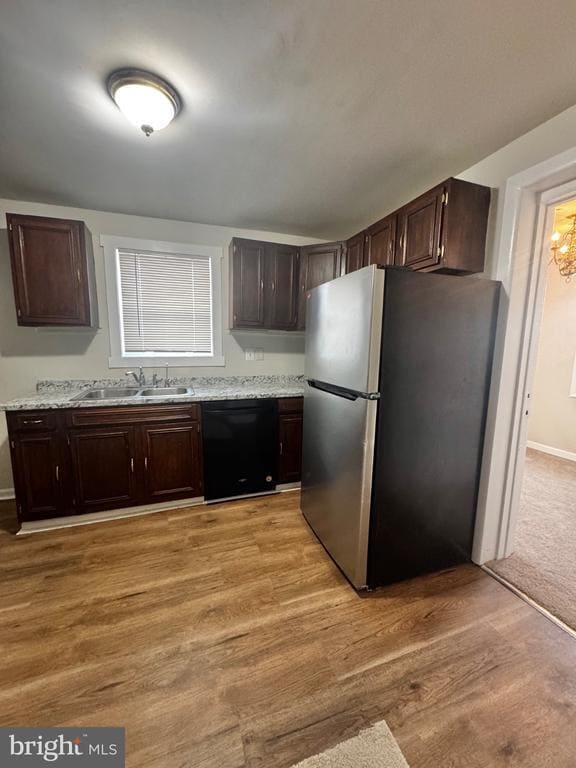 Building Photo - 18312 Chestnut Dr