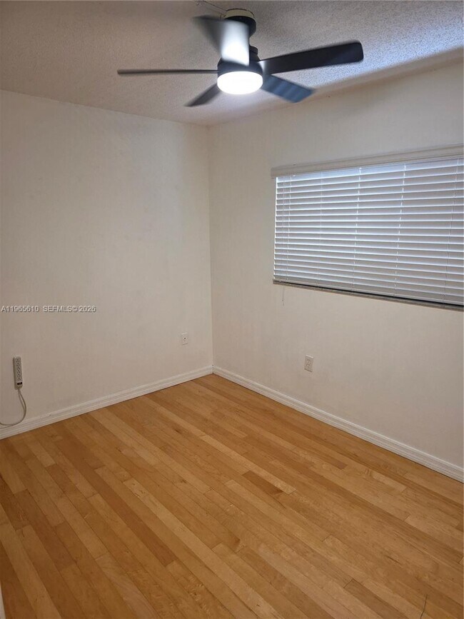 Building Photo - 8065 SW 107th Ave