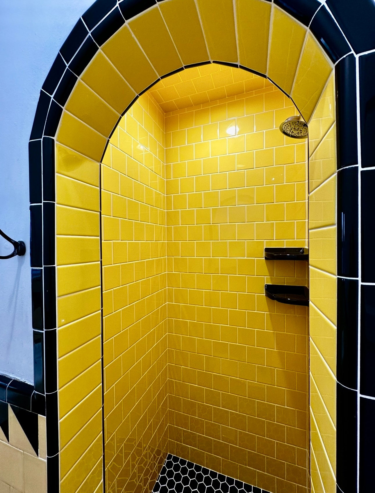 Building Photo - 1104 E California Ave