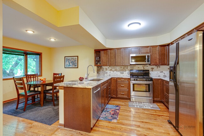 Building Photo - 1613 Pebble Beach Dr