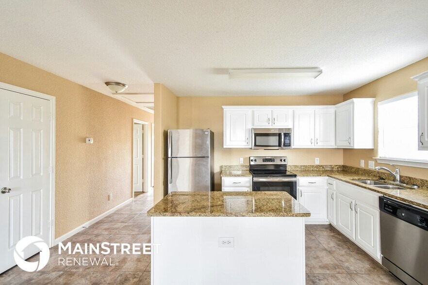 Building Photo - 5703 Fossil Canyon