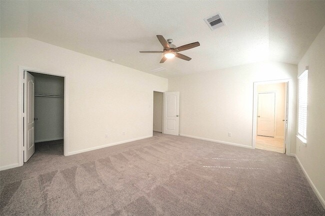 Building Photo - 20811 Sheffield Pk Dr