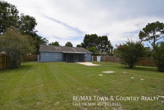 Building Photo - 1191 Sawmill Ct