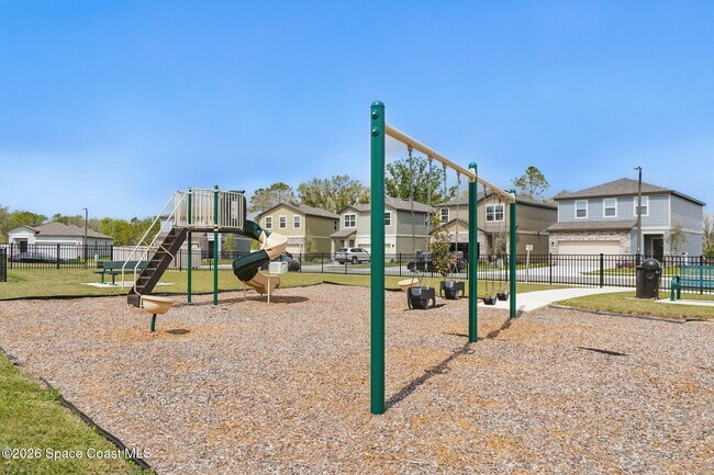 Building Photo - 2024 Hemingway Cir