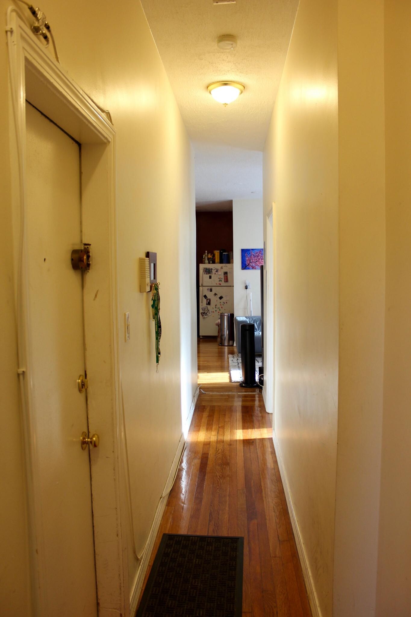 Building Photo - 65 Park Dr