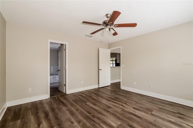 Building Photo - 5106 Clarion Hammock Dr