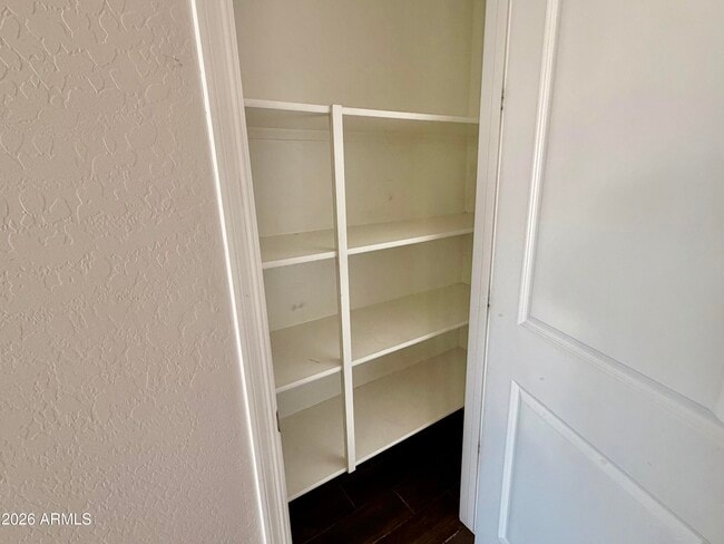 Building Photo - 8531 W Pleasant Oak Way