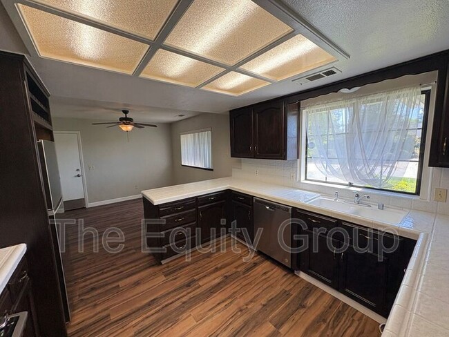 Building Photo - 3702 W Dorothea Ct