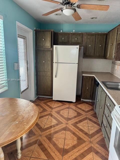 Building Photo - 4140 NW 44th Ave