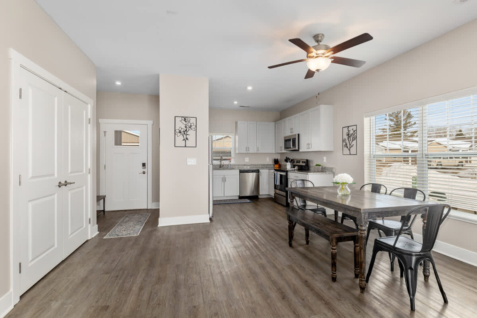 Building Photo - 3982 Malbec Dr