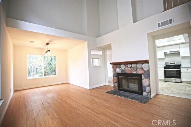 Building Photo - 3211 Armsley Dr