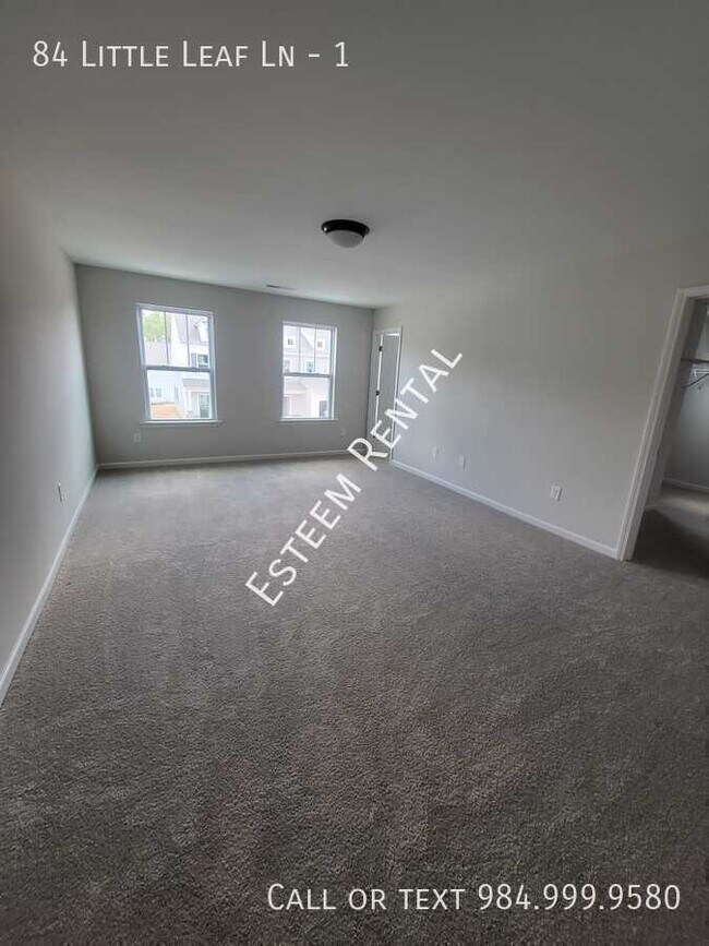 Building Photo - 84 Little Leaf Ln