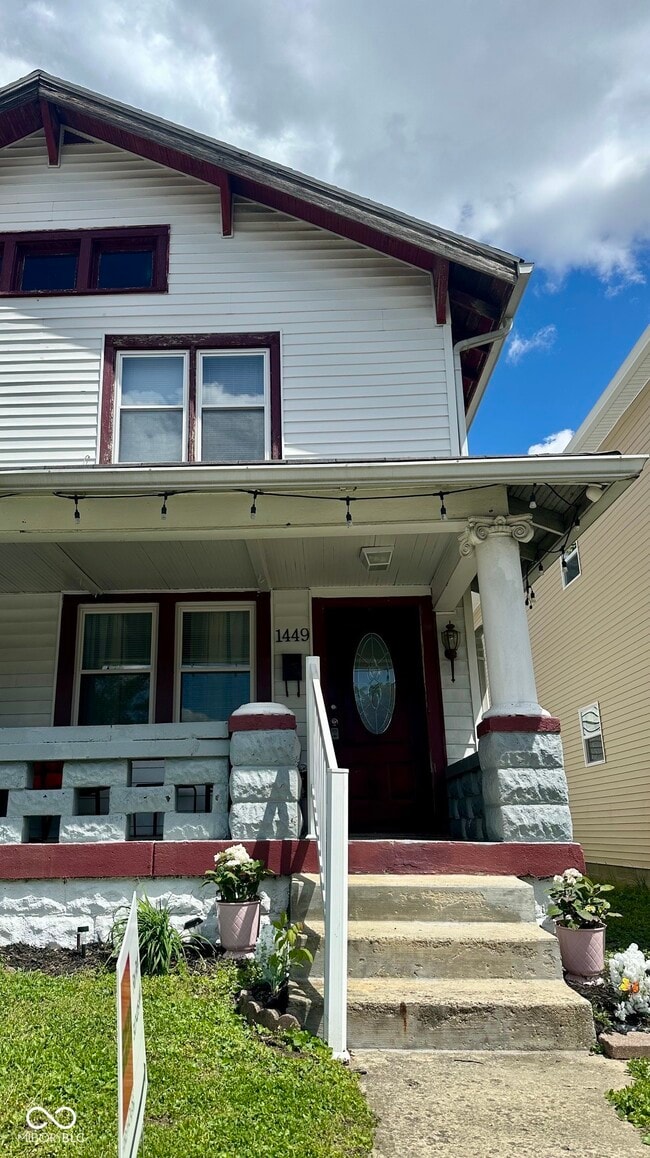 Building Photo - 1449 Montcalm St