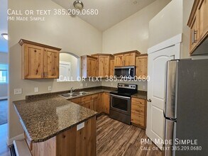 Building Photo - 189 W Ridge-P12