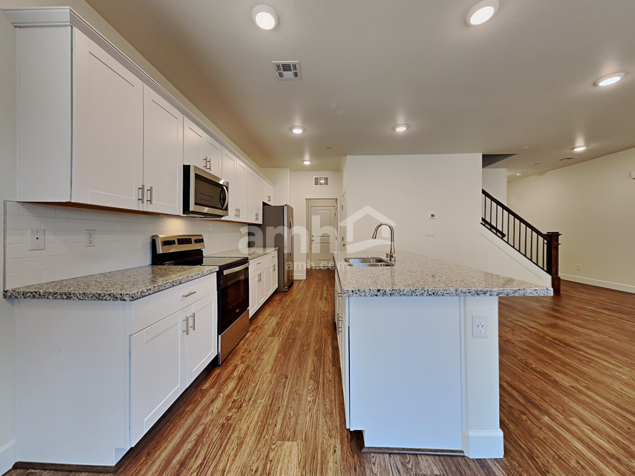 Building Photo - 72 Cabaletta Ln