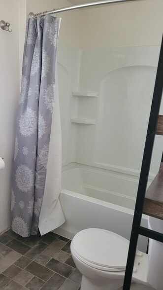 Building Photo - 110 12th St N