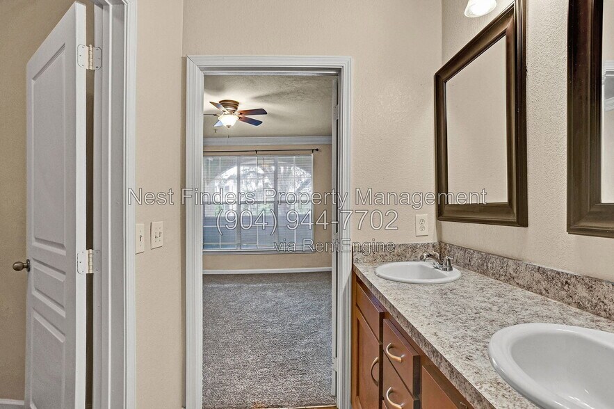Building Photo - 8290 Gate Pkwy W