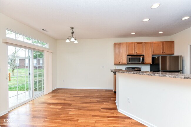 Building Photo - 4012 Weston Pointe Dr