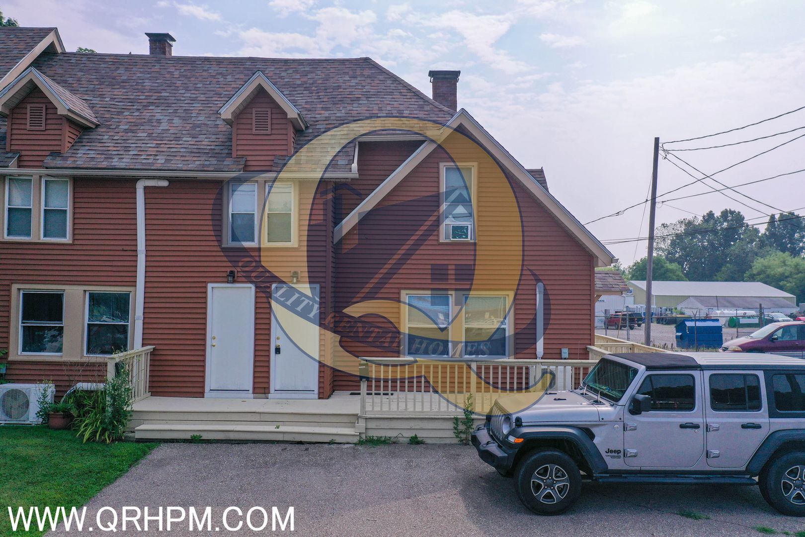 Building Photo - 803 S Mill St