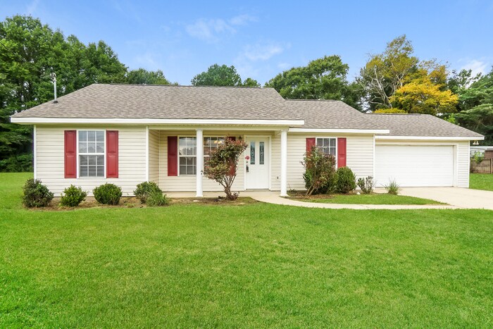 Primary Photo - 18372 Peyton Ln