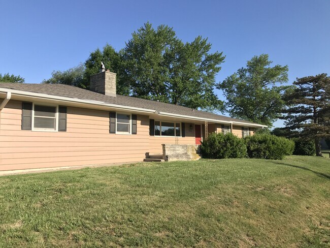 Building Photo - 1111 Wharton Manor Rd